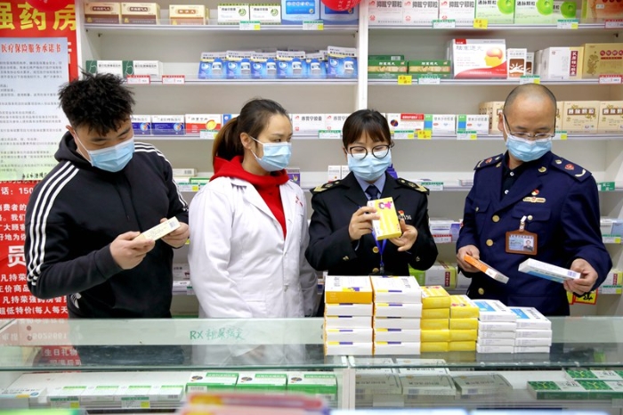 重慶市涪陵區市場監管局集中開展五一藥品市場專項整治