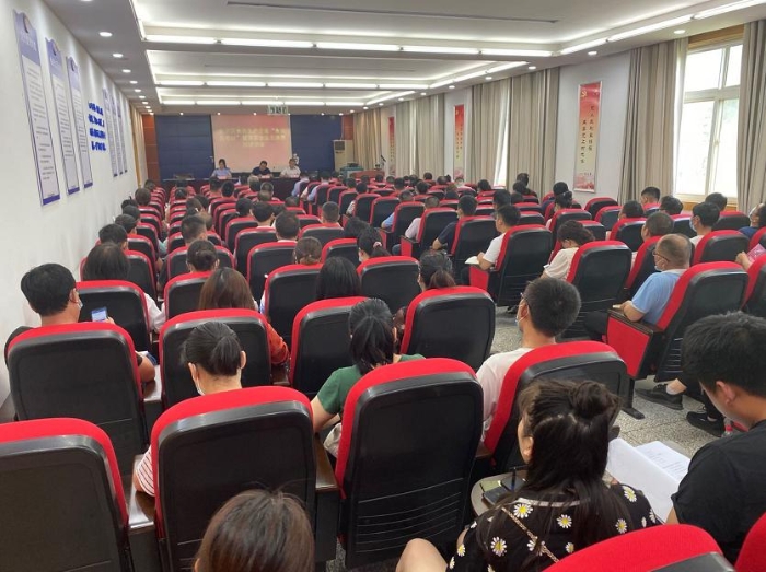 河南鄭州召開食品生產企業食品安全員培訓考核會