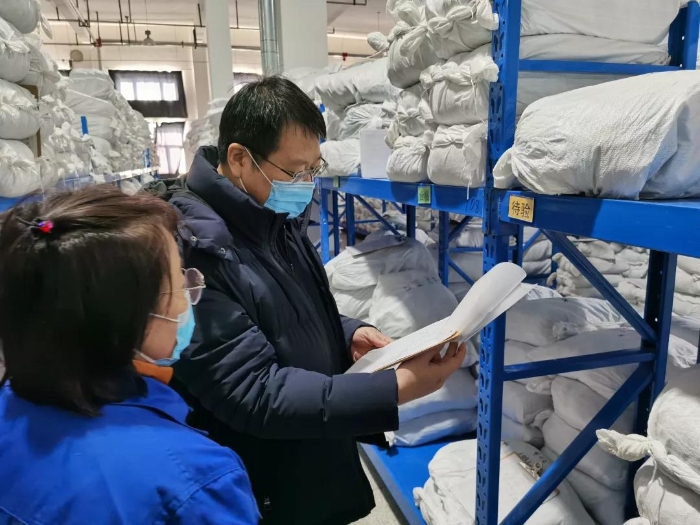 黑龍江省藥監局在省內藥械化生產企業進行調研檢查