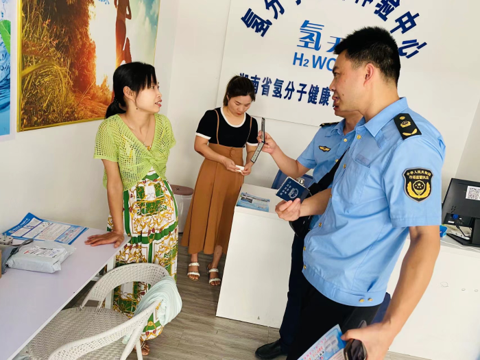 永州市市場監管局聯合市公安局赴東安縣督導食品安全工作