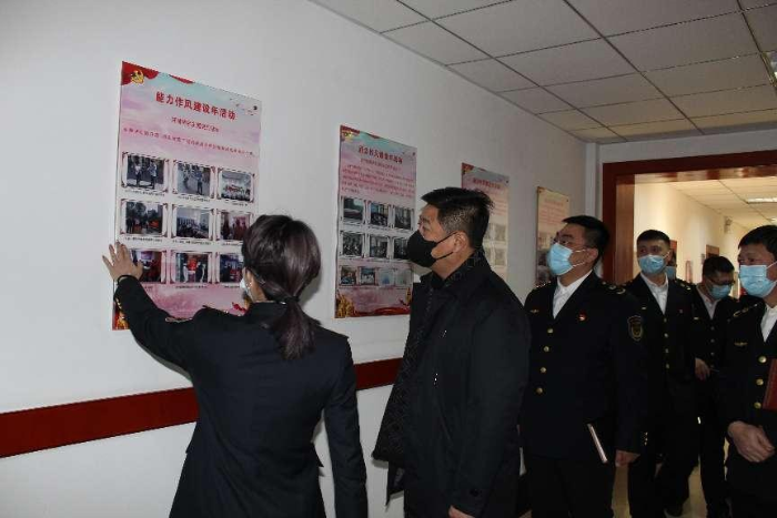 黑龍江省藥監(jiān)局黨組成員、副局長王鐵寒到綜合執(zhí)法監(jiān)督局檢查指導(dǎo)工作