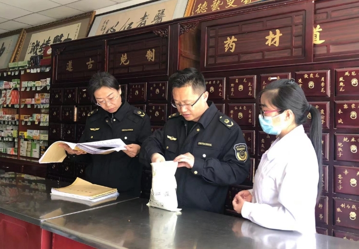 圖為檢查現(xiàn)場。