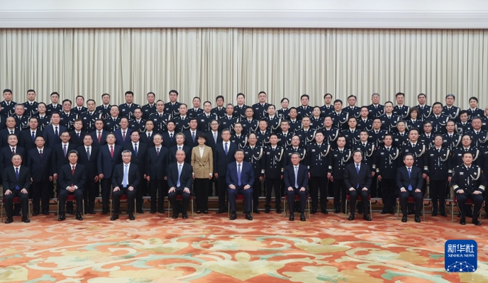 5月28日，黨和國家領導人習近平、李強、蔡奇、丁薛祥、李希等在北京人民大會堂會見全國公安工作會議代表。新華社記者 鞠鵬 攝