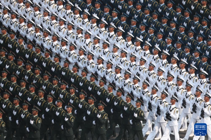 2019年10月1日上午，慶祝中華人民共和國(guó)成立70周年大會(huì)在北京天安門廣場(chǎng)隆重舉行。這是聯(lián)勤保障部隊(duì)方隊(duì)。新華社記者 江宏景 攝