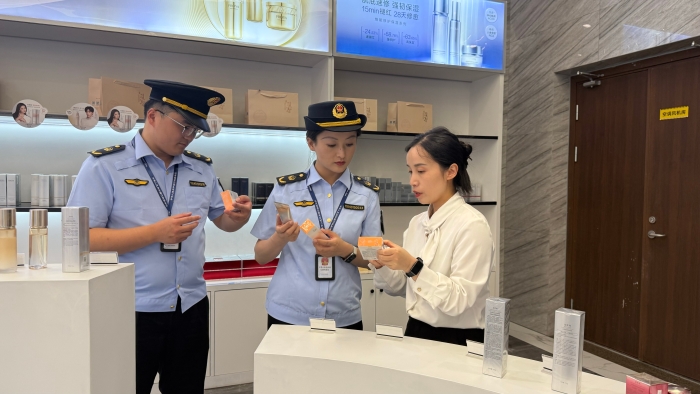 湖州吳興區開展夏季化妝品專項檢查行動3